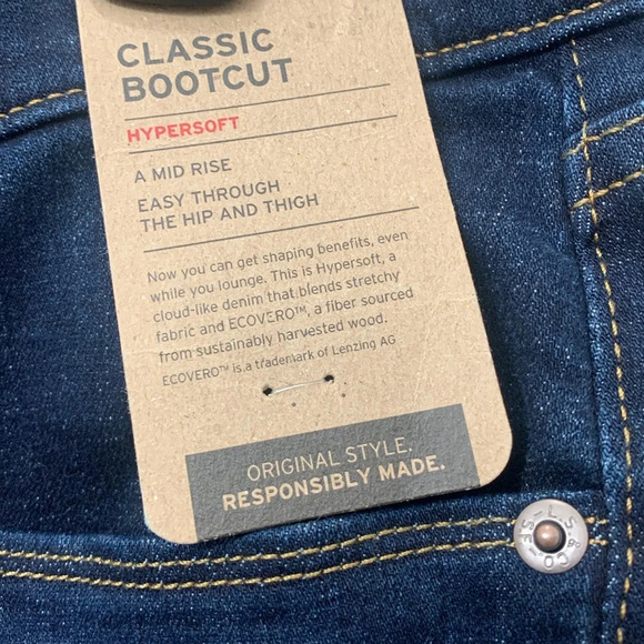 Women’s Levi's Classic Bootcut Mid-Rise Dark Denim Jeans Size W22 NEW WITH TAGS - Picture 6 of 10